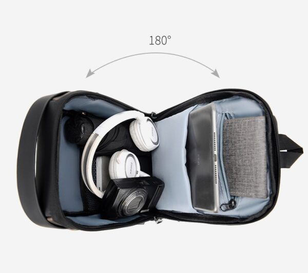 MOCHILA ANTIRROBO CON PUERTO USB